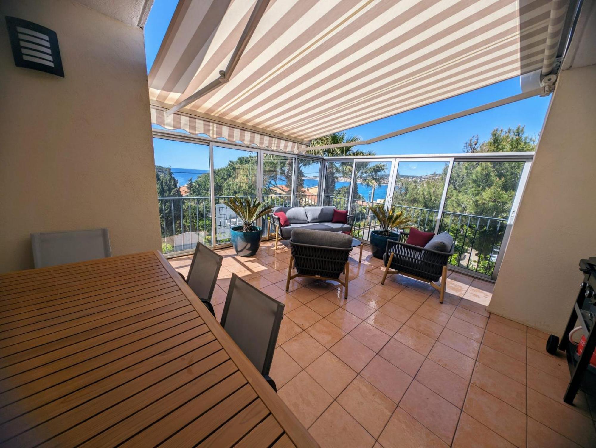 Vue Mer Grande Terrasse Plage A 2 Min A Pieds Sanary-sur-Mer Exterior foto